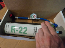 Load image into Gallery viewer, R-22 ReCharge Kit with UV Dye for Detection &amp; Sealant
